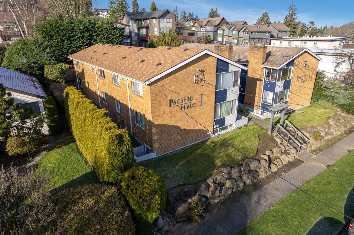 Apartment for rent at 4235-4239 27th Ave W, Seattle, WA 98199