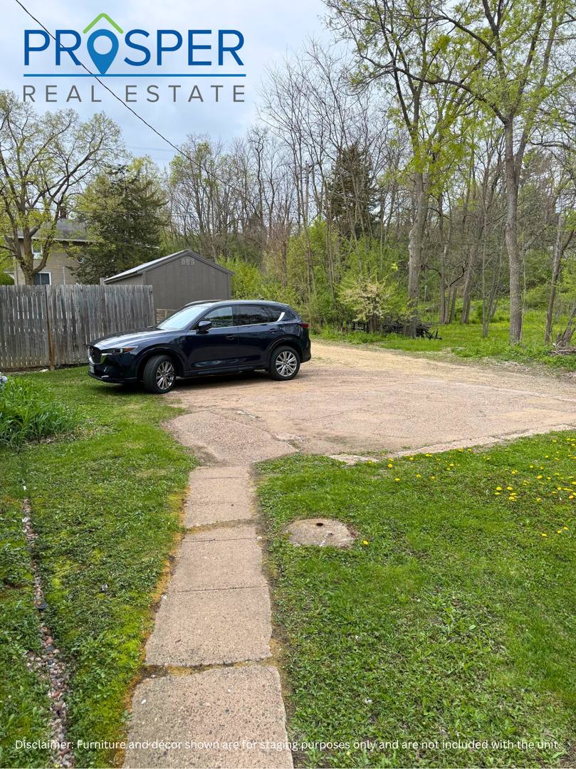 Apartment for rent at 1806 Crescent Ave, Eau Claire, WI 54703