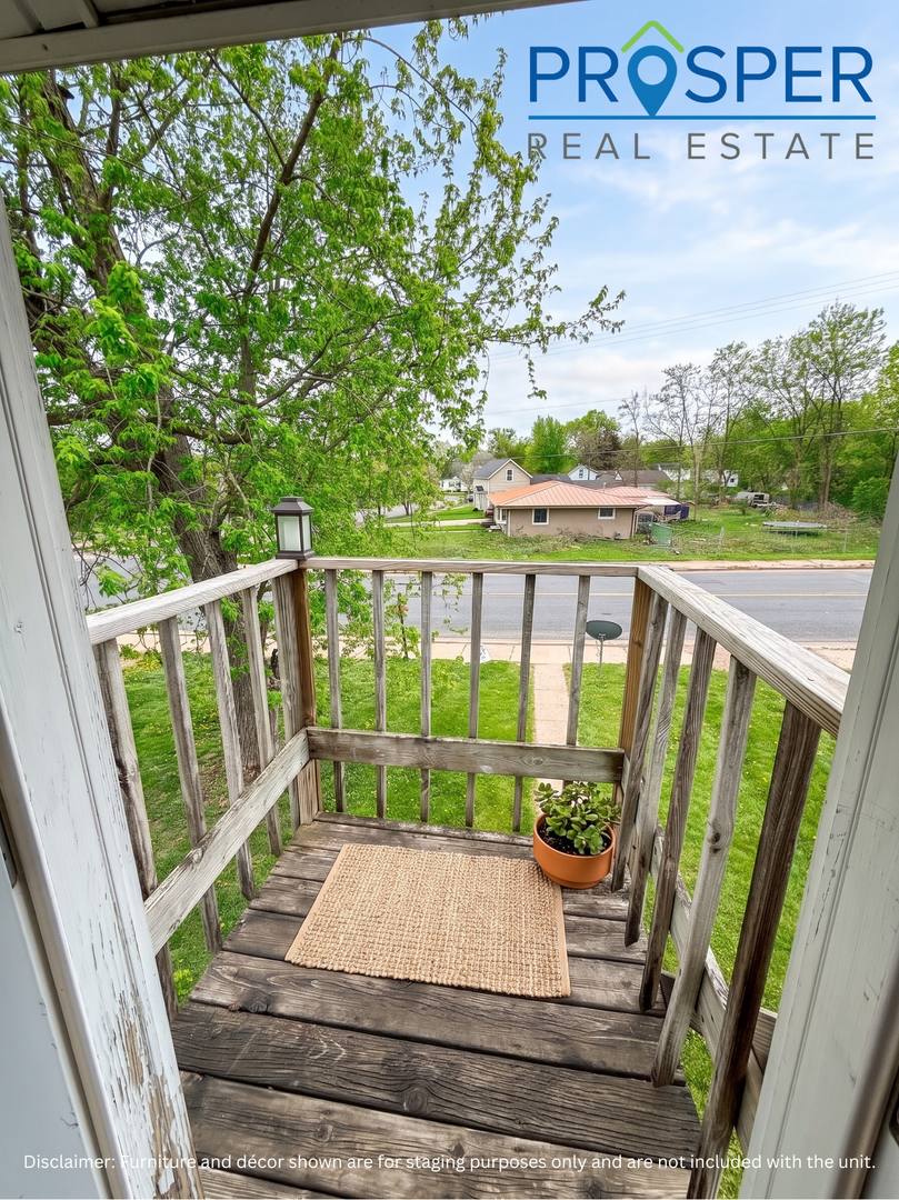 Apartment for rent at 1806 Crescent Ave, Eau Claire, WI 54703