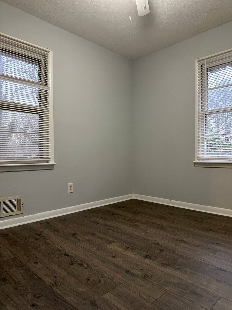 House for rent at 4522 Ridge Dr, Forest Park, GA 30297