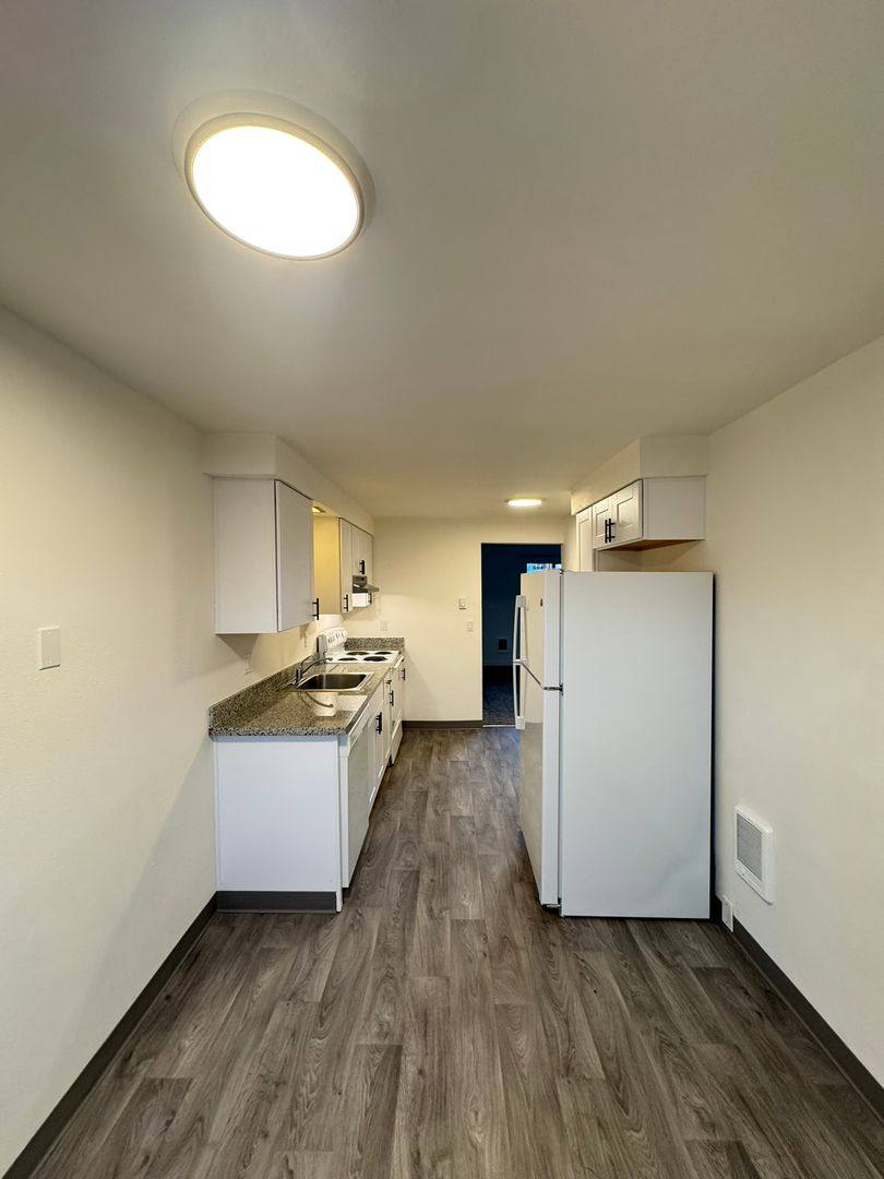 Apartment for rent at 970 NW Garfield Ave, Corvallis, OR 97330