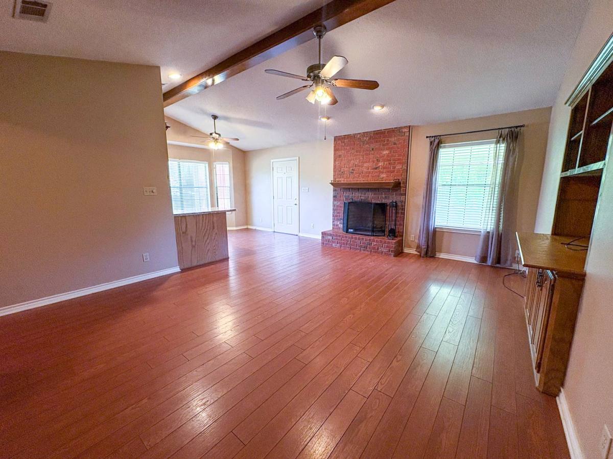 House for rent at 811 S Houston, Bullard, TX 75757