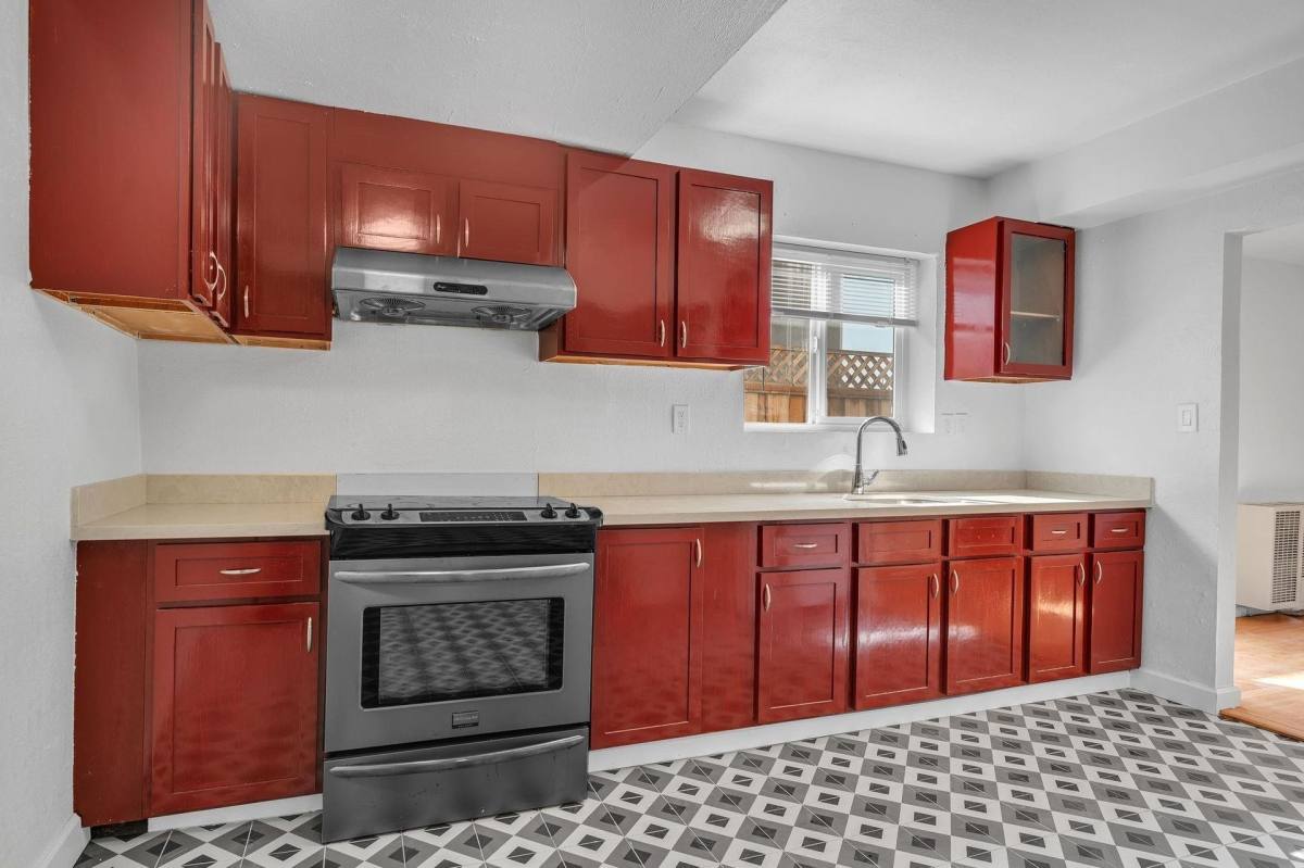 Apartment for rent at 4511- 4515 Penniman Ave, Oakland, CA 94619