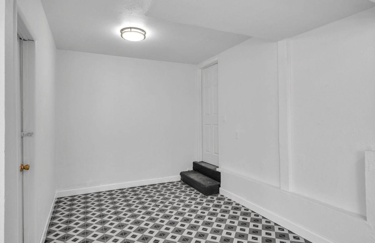Apartment for rent at 4511- 4515 Penniman Ave, Oakland, CA 94619