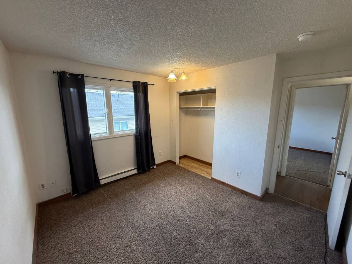 Apartment for rent at 225 N Park St, Anchorage, AK 99508