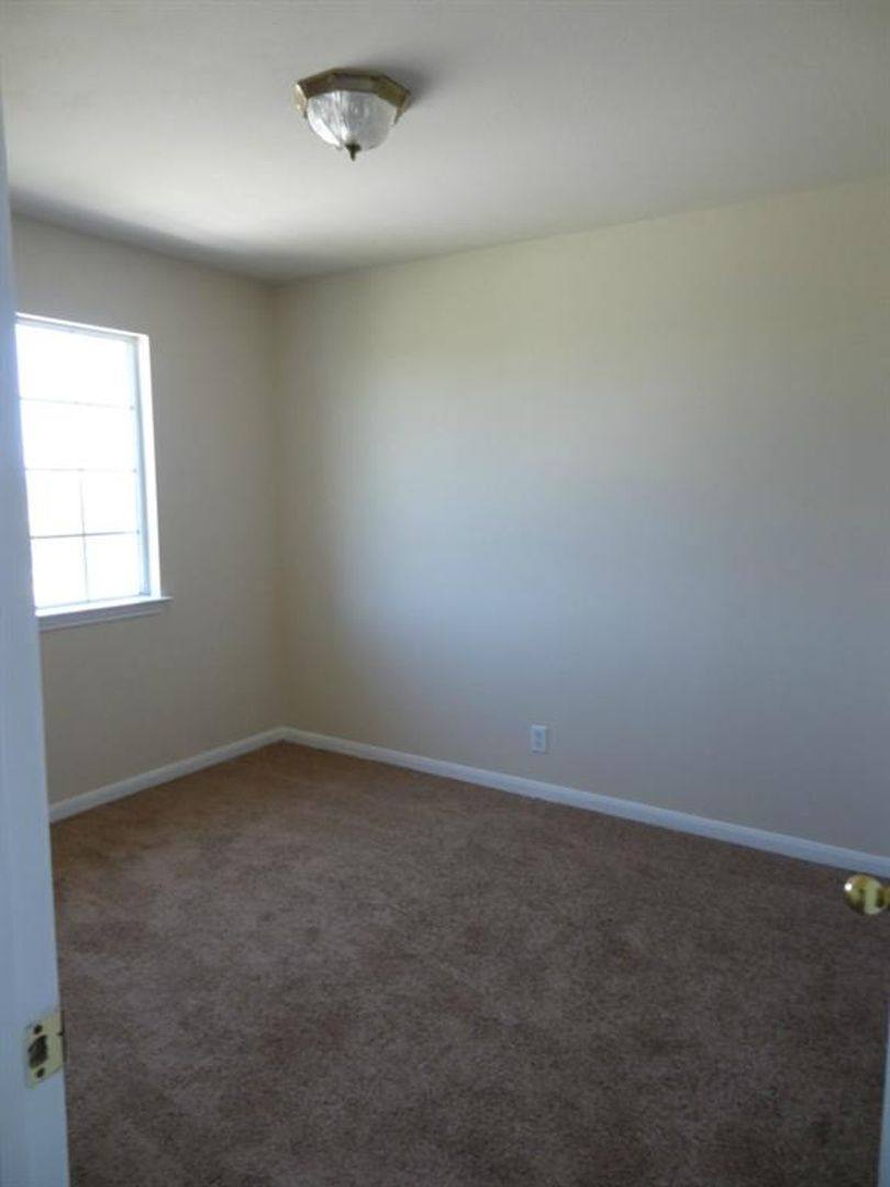 House for rent at 21000 Godolophin Court, Pflugerville, TX 78660