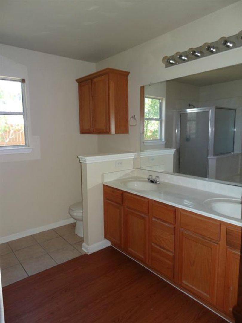 House for rent at 21000 Godolophin Court, Pflugerville, TX 78660