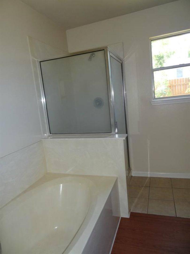 House for rent at 21000 Godolophin Court, Pflugerville, TX 78660