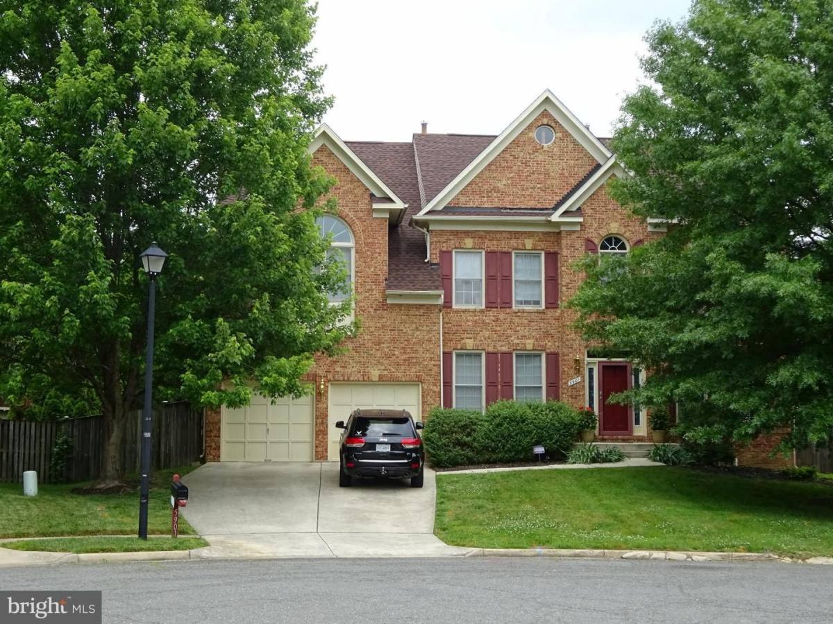 House for rent at 5901 Ewing Place, Alexandria, VA 22310