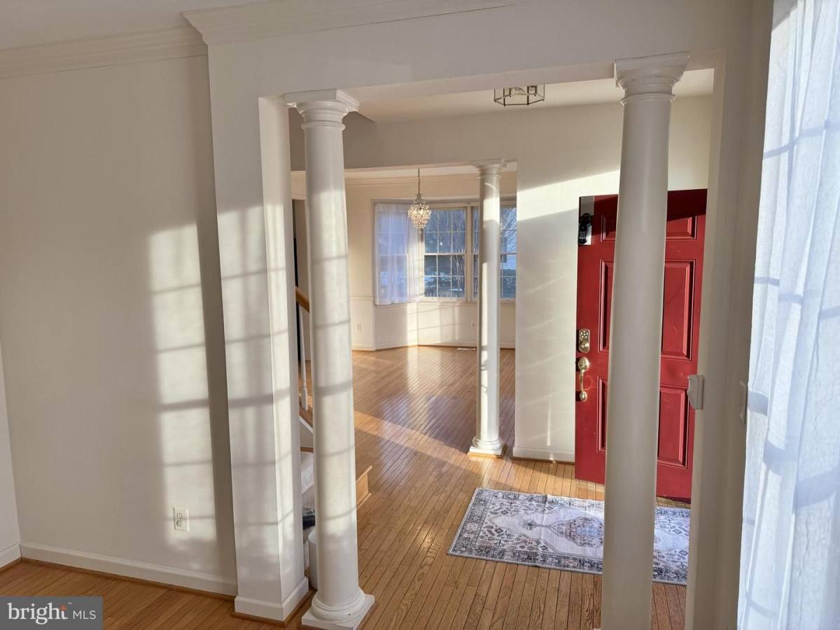 House for rent at 5901 Ewing Place, Alexandria, VA 22310