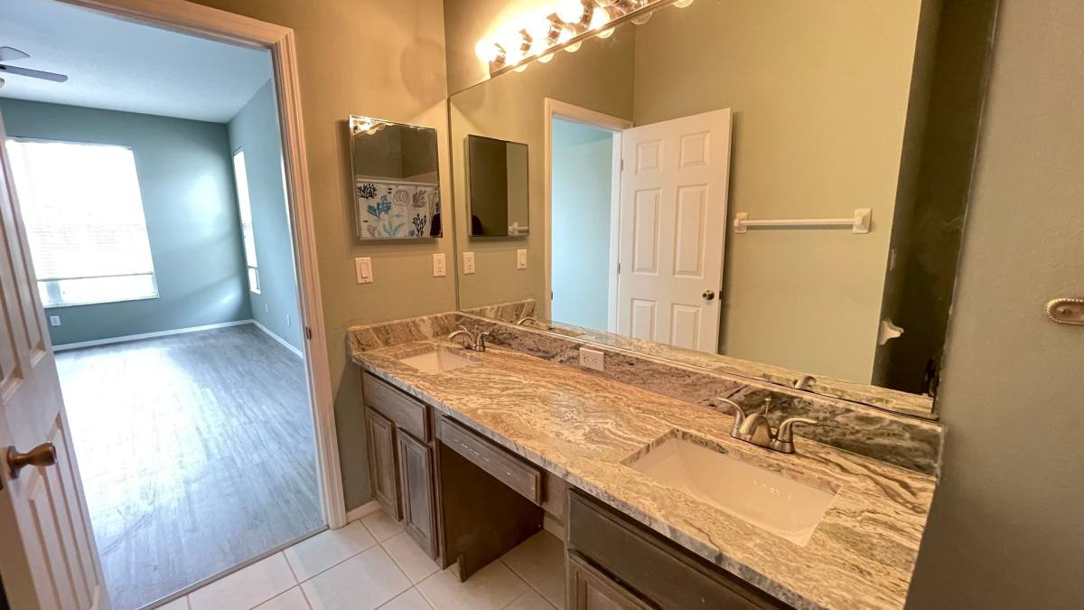 House for rent at 210 41st St NE, Bradenton, FL 34208