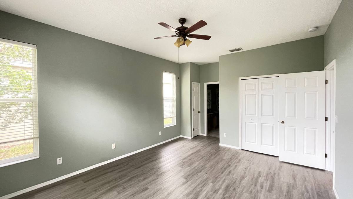 House for rent at 210 41st St NE, Bradenton, FL 34208