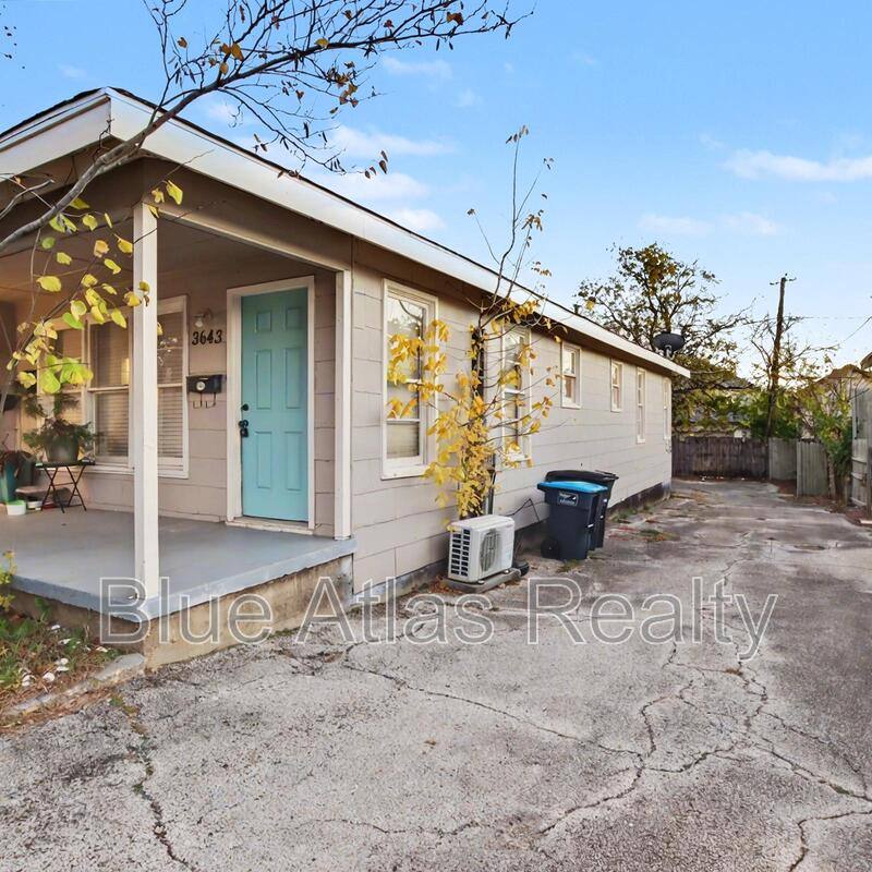 House for rent at 3643 Lafayette Ave #1, Fort Worth, TX 76107