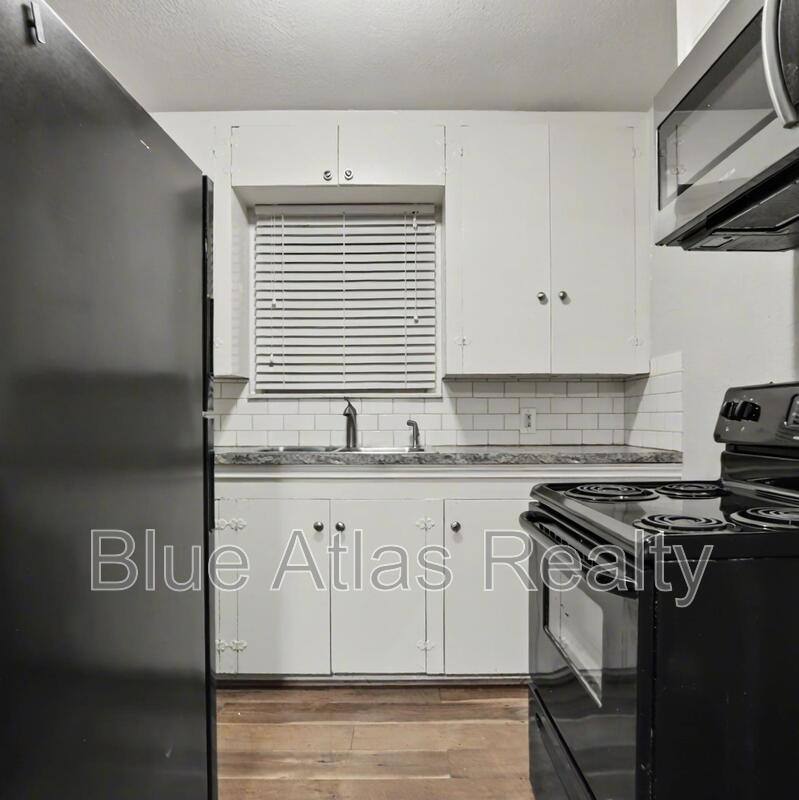 House for rent at 3643 Lafayette Ave #1, Fort Worth, TX 76107