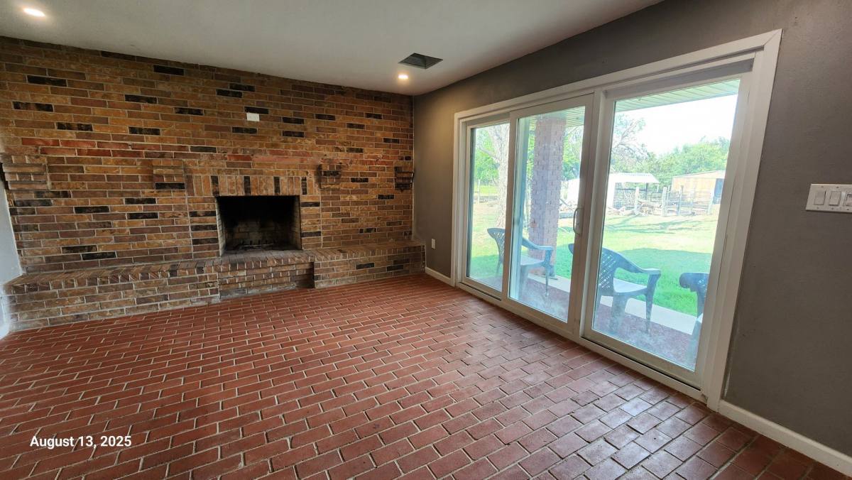 Apartment for rent at 1800 Kirkpatrick Lane, Flower Mound, TX 75028