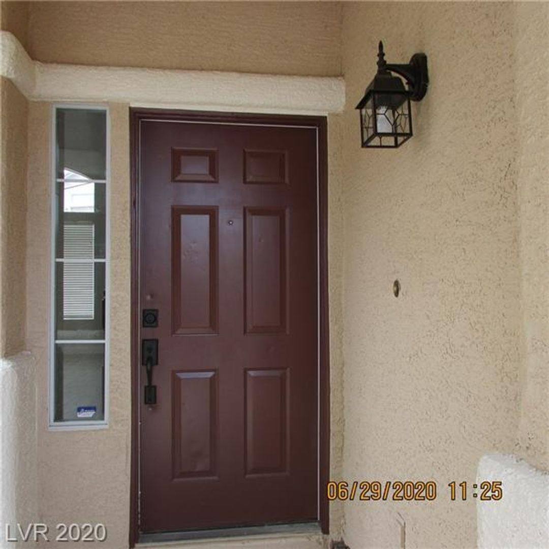 House for rent at 7832 Blue Eagle Way, Las Vegas, NV 89128