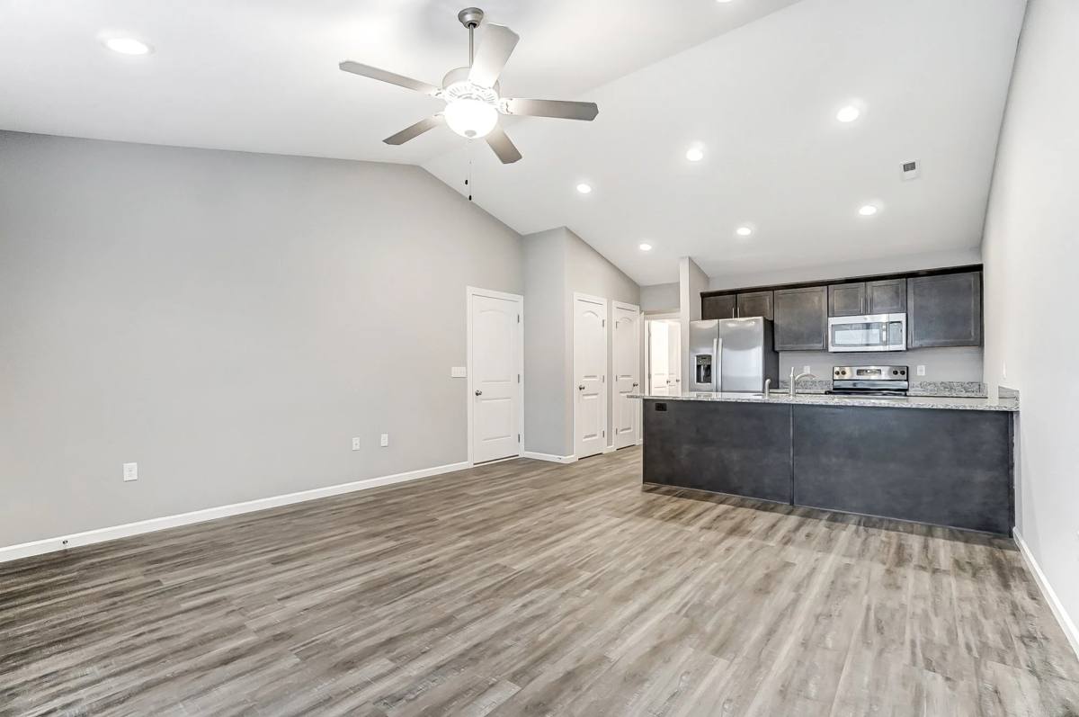 Townhouse for rent at 13816 Ledgestone Place, Fort Wayne, IN 46814
