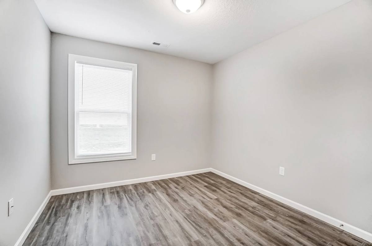 Townhouse for rent at 13816 Ledgestone Place, Fort Wayne, IN 46814