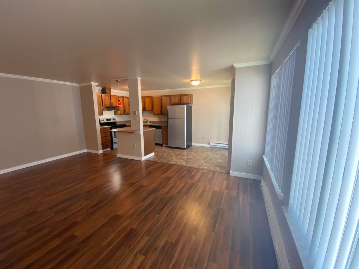 Apartment for rent at 1121 N 91st St, Seattle, WA 98103