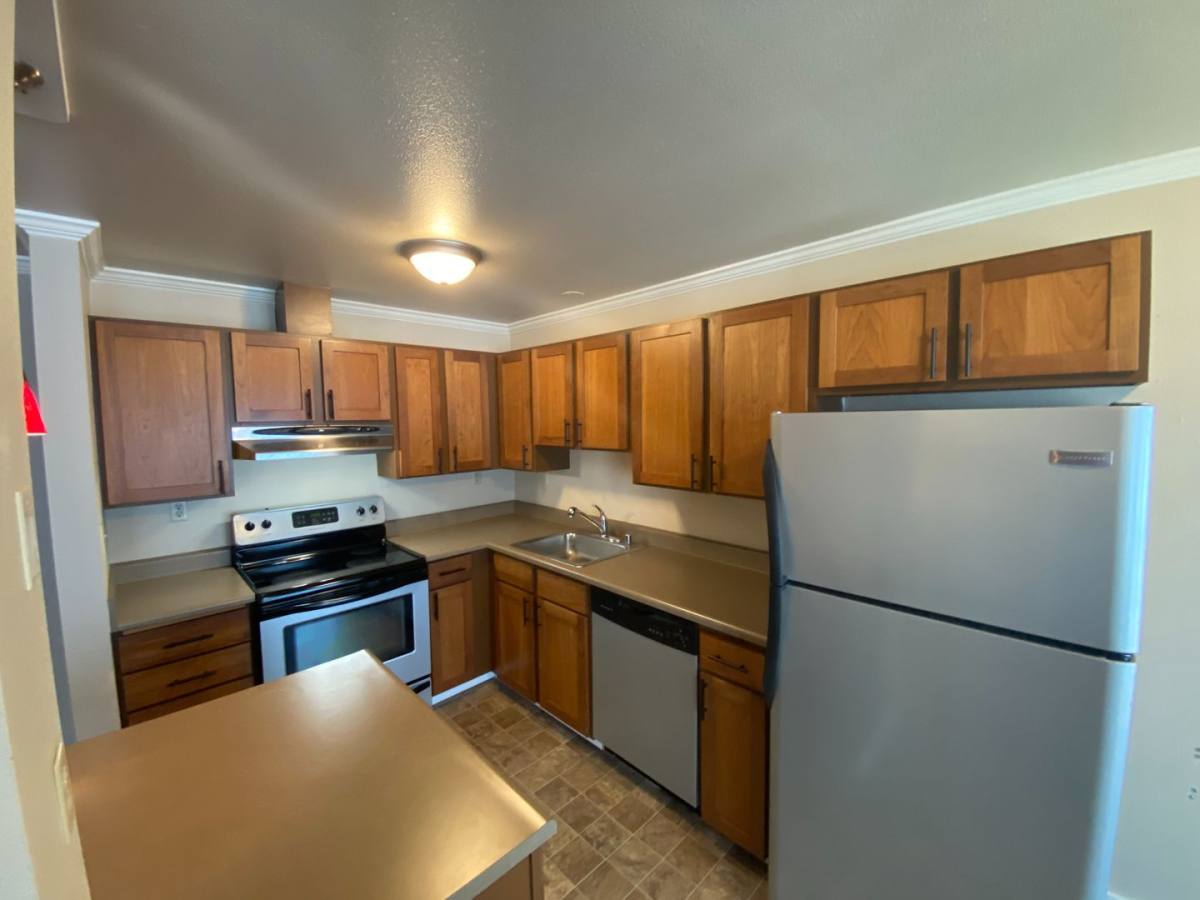 Apartment for rent at 1121 N 91st St, Seattle, WA 98103