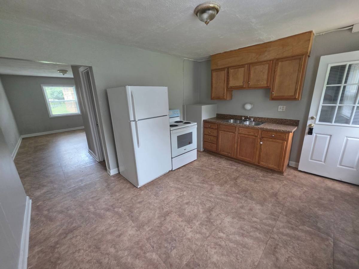 Apartment for rent at 603 W 23rd St, Winston Salem, NC 27105
