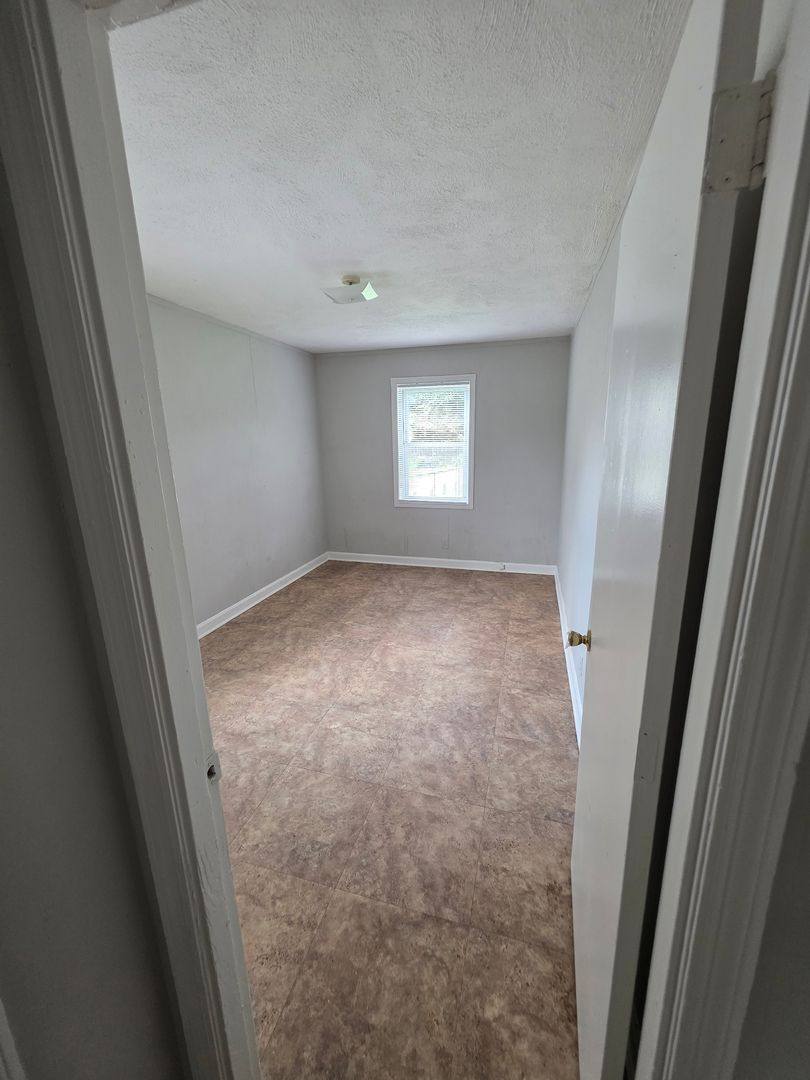 Apartment for rent at 603 W 23rd St, Winston Salem, NC 27105