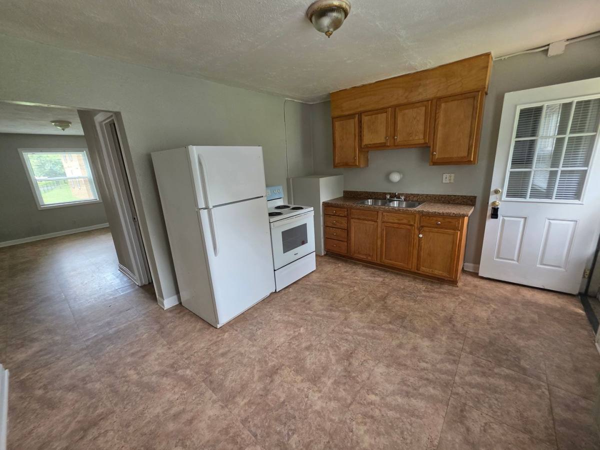 Apartment for rent at 603 W 23rd St, Winston Salem, NC 27105