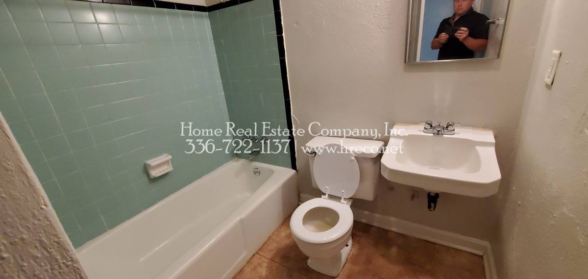 Apartment for rent at 605 W 23rd St, Winston Salem, NC 27105