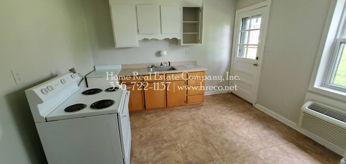 Apartment for rent at 605 W 23rd St, Winston Salem, NC 27105