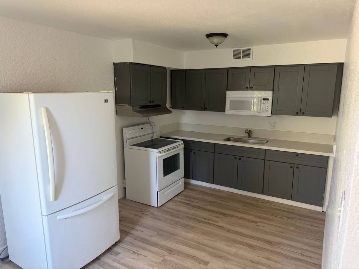 Apartment for rent at 368 N 15th St, Las Vegas, NV 89101