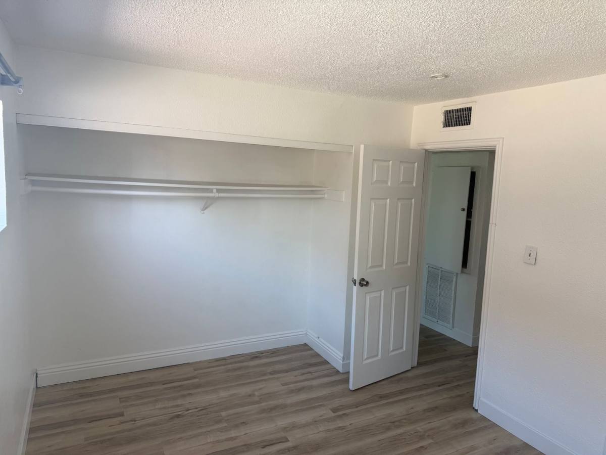 Apartment for rent at 368 N 15th St, Las Vegas, NV 89101