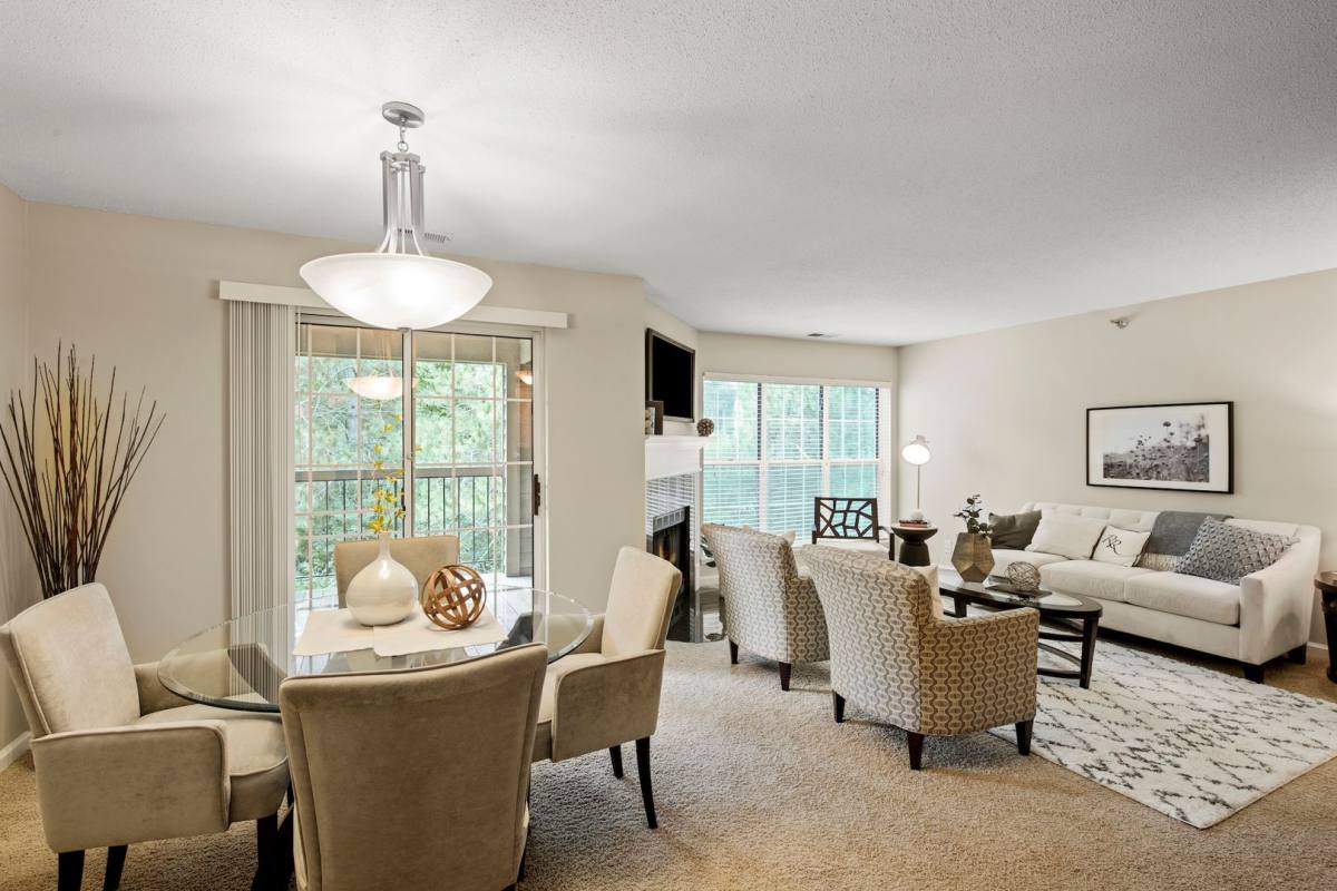 Apartment for rent at 6100 Chasewood Parkway, Hopkins, MN 55343