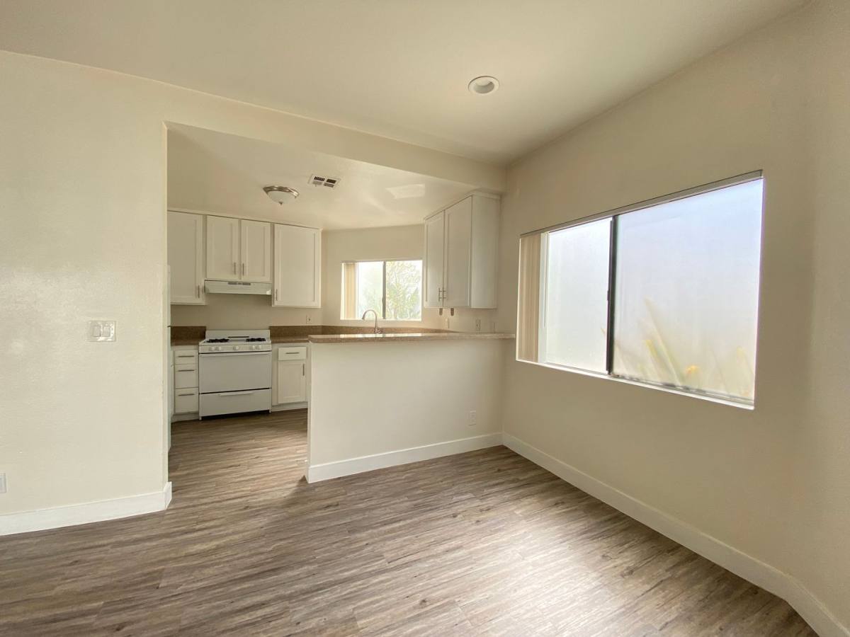 Apartment for rent at 2500 Abbot Kinney Blvd, Venice, CA 90291