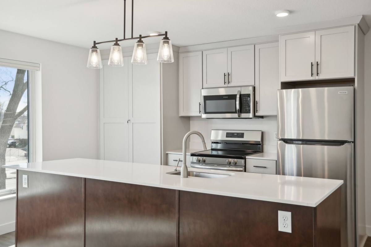 Apartment for rent at 633 Van Buren St NE, Minneapolis, MN 55413