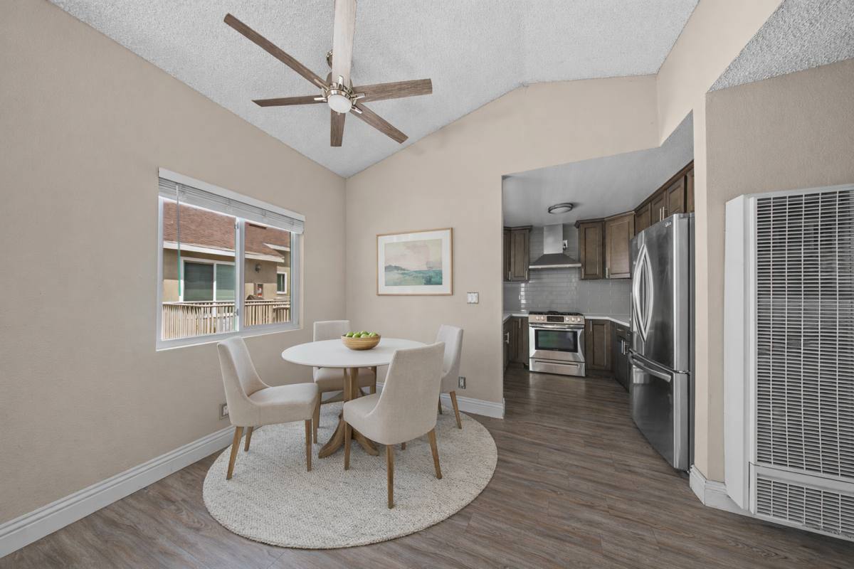 Apartment for rent at 1190 Newport Ave, Long Beach, CA 90804