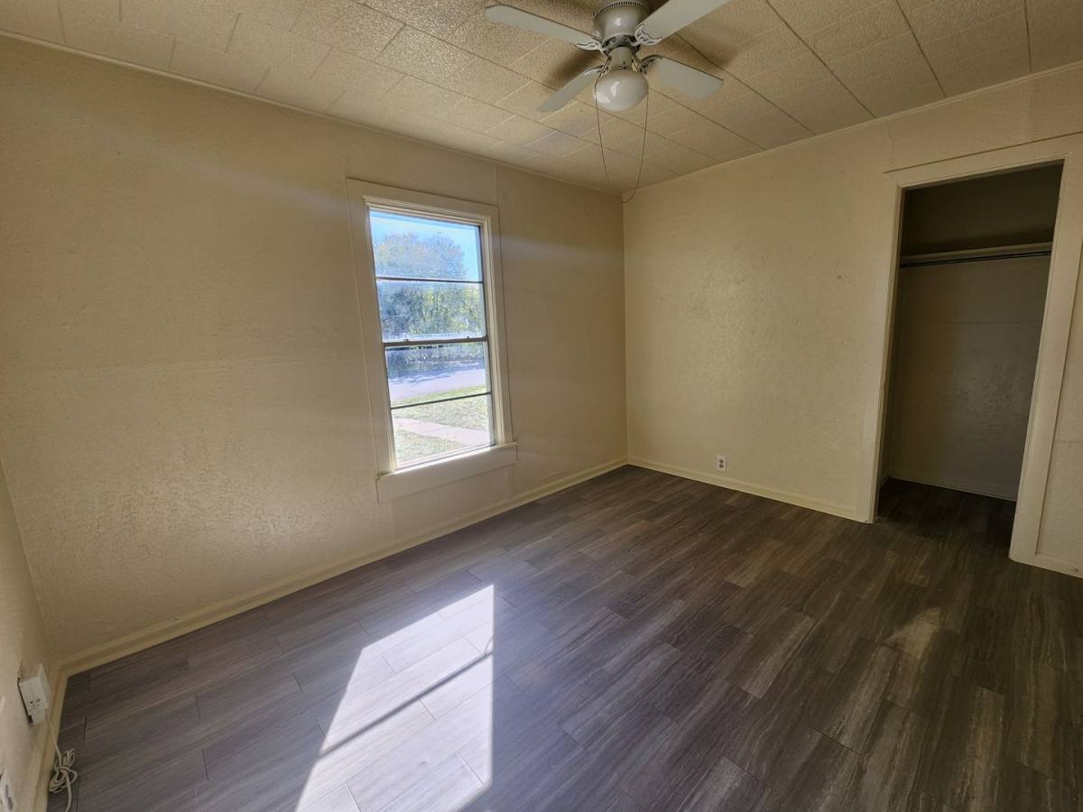 Apartment for rent at 1516 Lindsey St, Denton, TX 76205