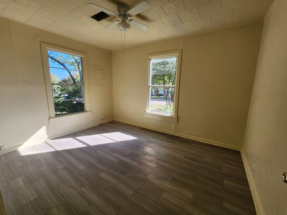 Apartment for rent at 1516 Lindsey St, Denton, TX 76205