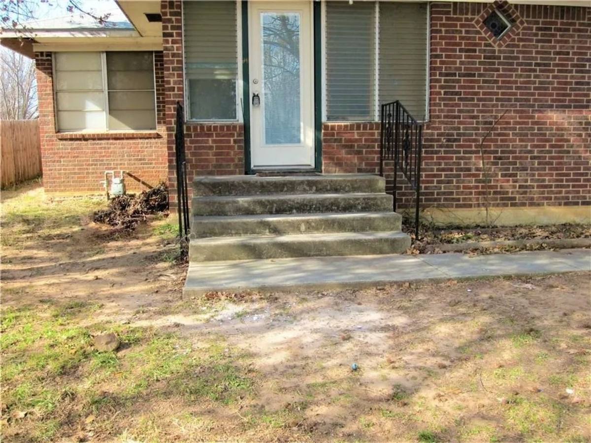 House for rent at 709 Jannie St, Denton, TX 76209
