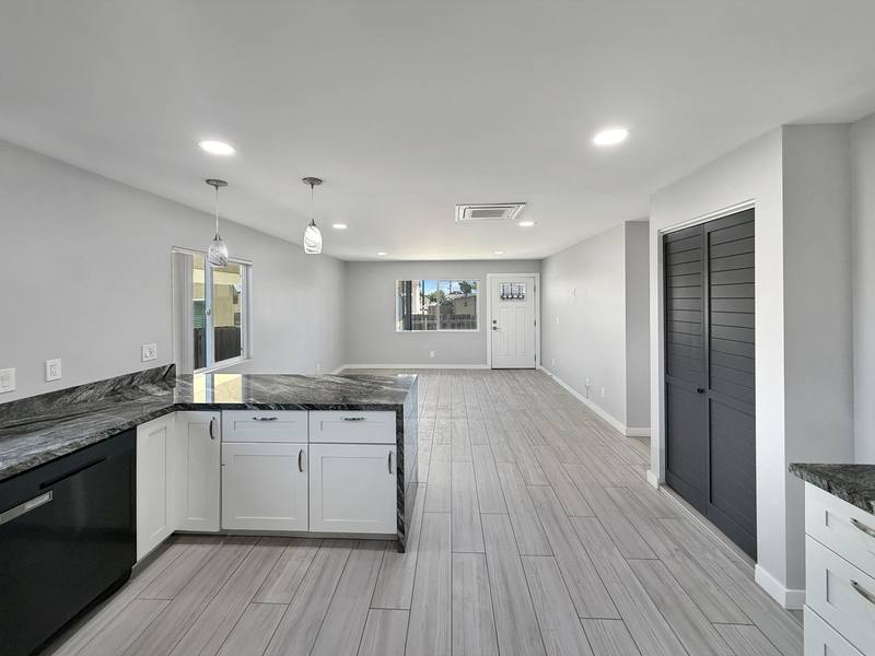 Apartment for rent at 2452 E Ingersoll St, San Diego, CA 92111