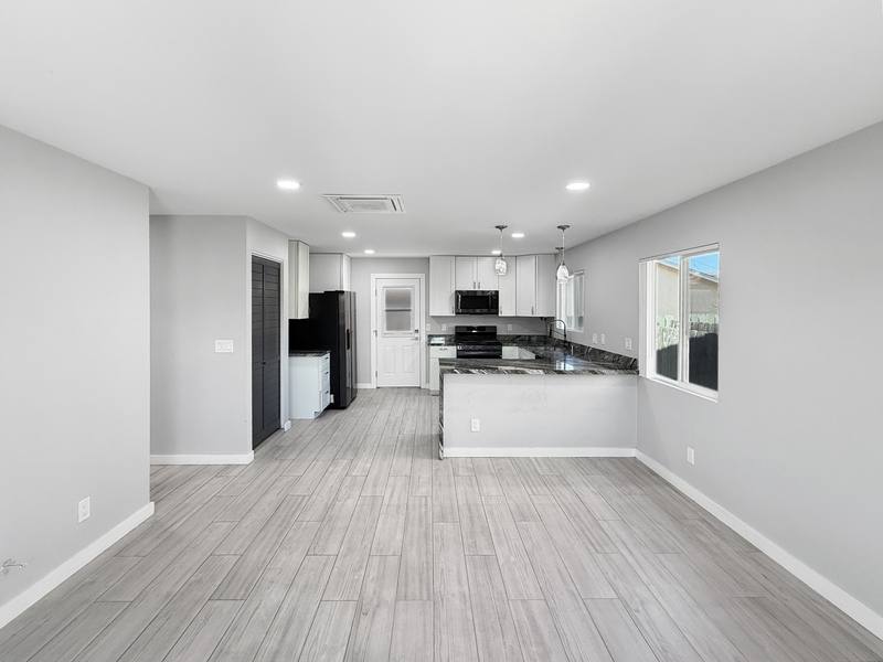 Apartment for rent at 2452 E Ingersoll St, San Diego, CA 92111