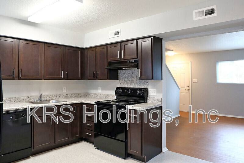 Townhouse for rent at 4347 Newsome Dr, Newport News, VA 23607