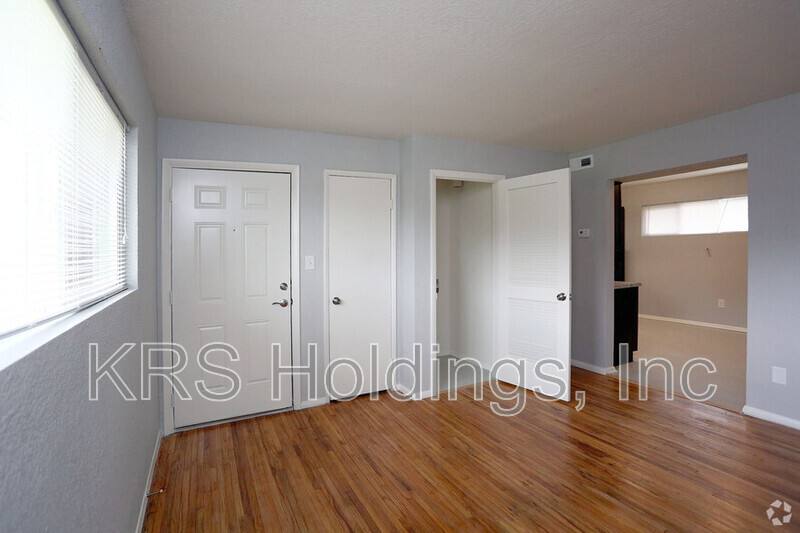 Townhouse for rent at 4347 Newsome Dr, Newport News, VA 23607