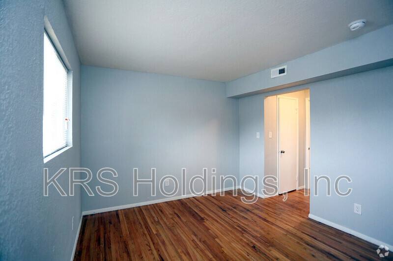Townhouse for rent at 4347 Newsome Dr, Newport News, VA 23607
