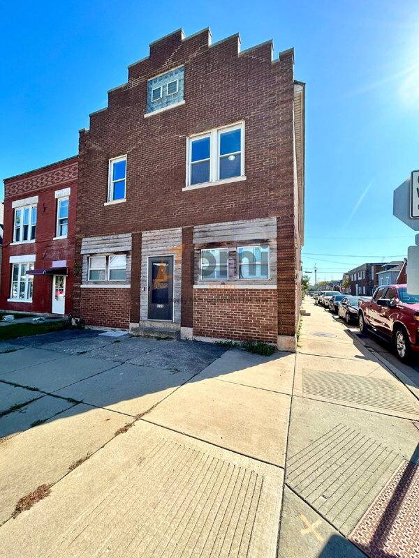 Apartment for rent at 1500 W Fred St #1, Whiting, IN 46394
