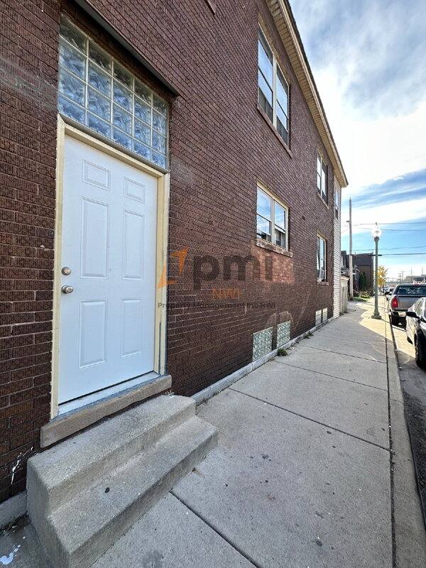Apartment for rent at 1500 W Fred St #1, Whiting, IN 46394