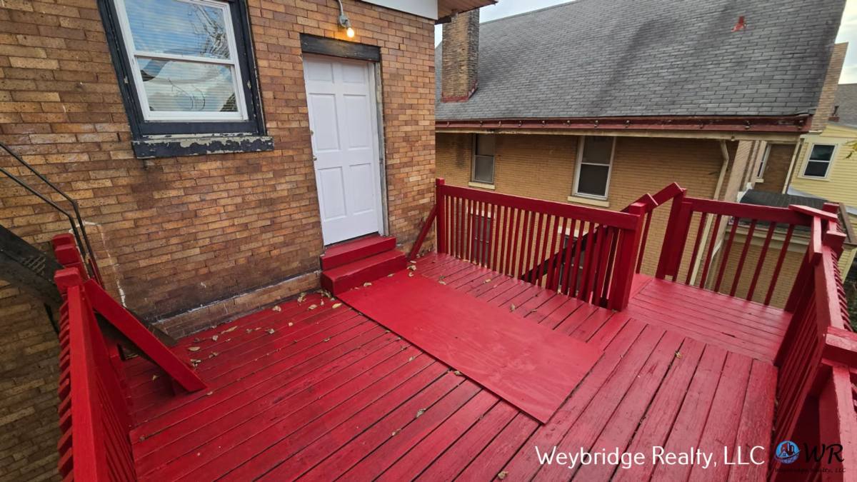 Apartment for rent at 3209 Gilbert Ave, Cincinnati, OH 45207