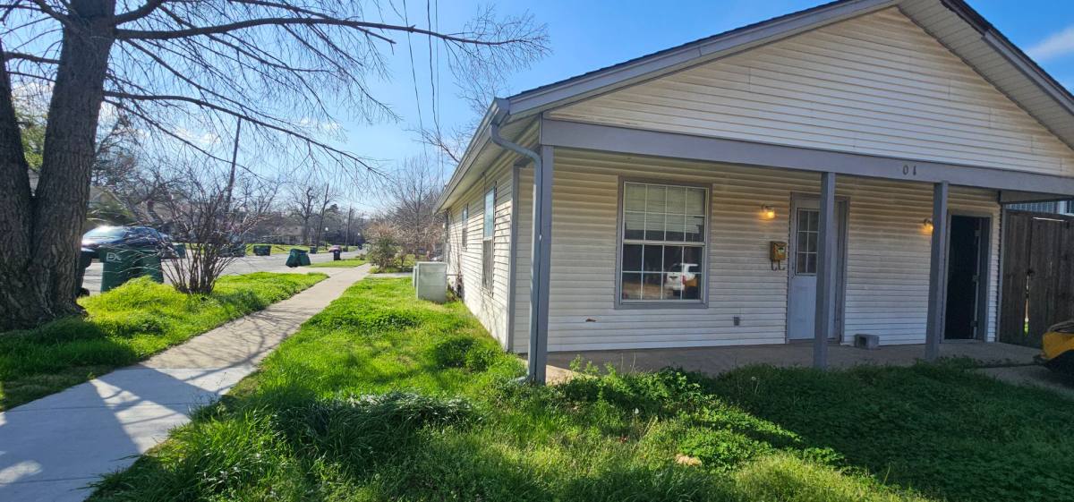 House for rent at 501 Mounts Ave, Denton, TX 76201