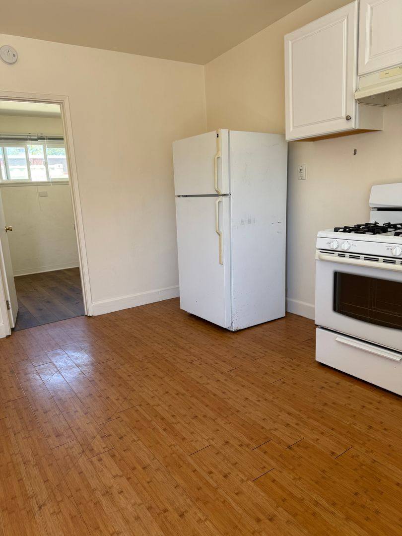 House for rent at 405 E Cook St, Santa Maria, CA 93454
