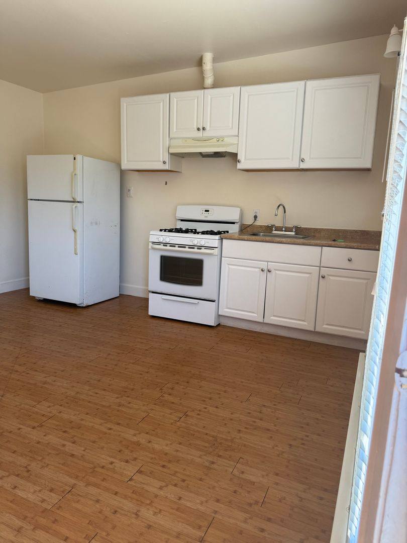 House for rent at 405 E Cook St, Santa Maria, CA 93454