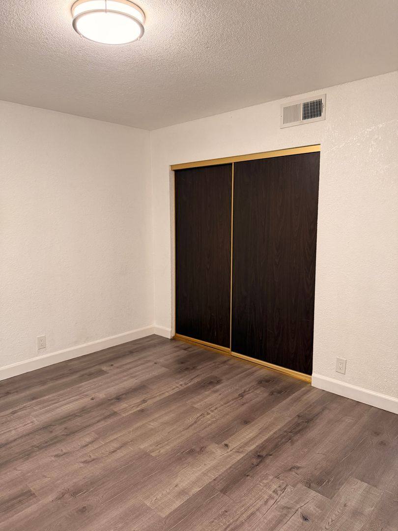 Apartment for rent at 80 Mina Ave, Red Bluff, CA 96080